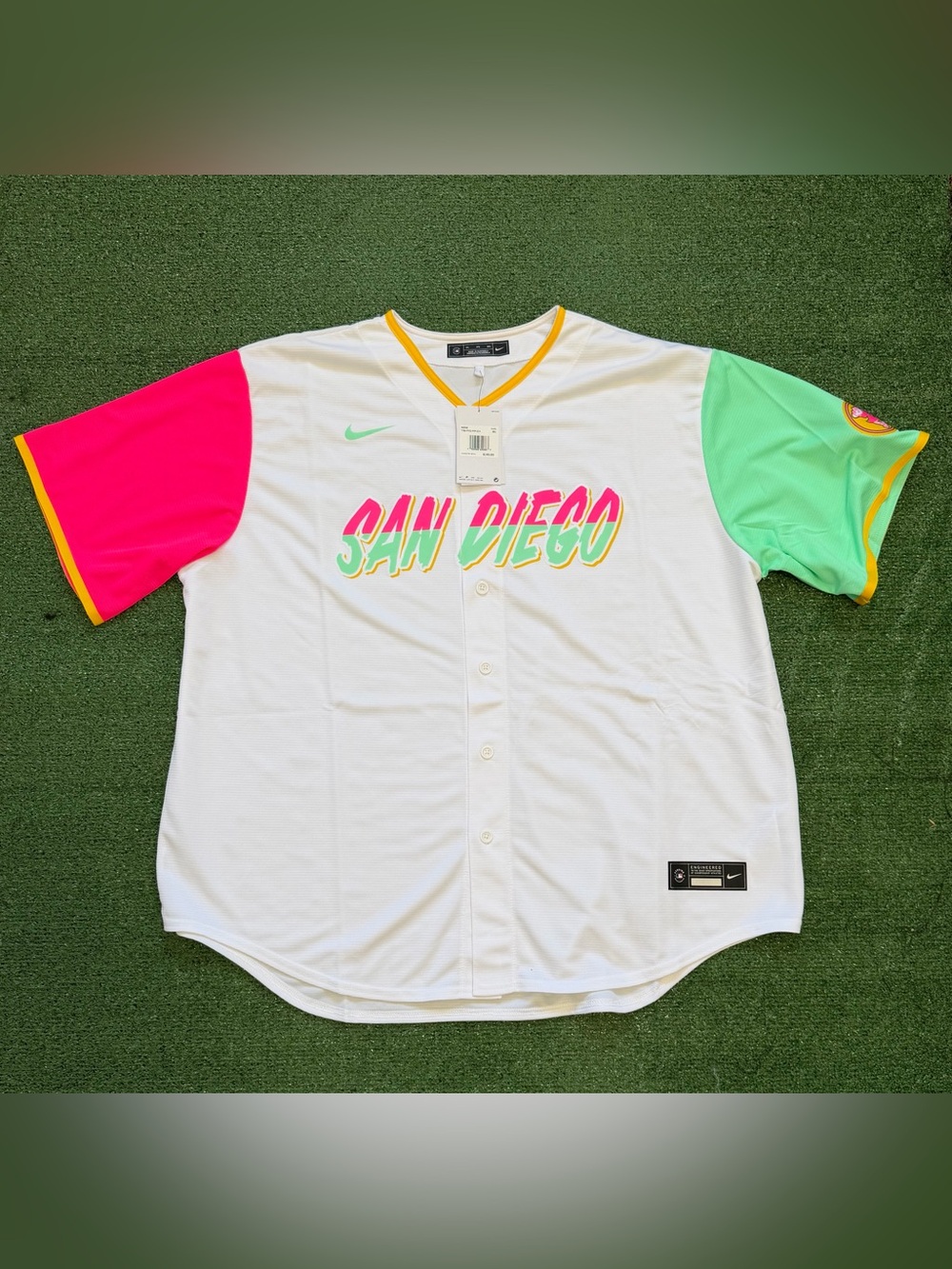 Nike San Diego Padres White City Connect Baseball Jersey Men’s 3XL Retail $140